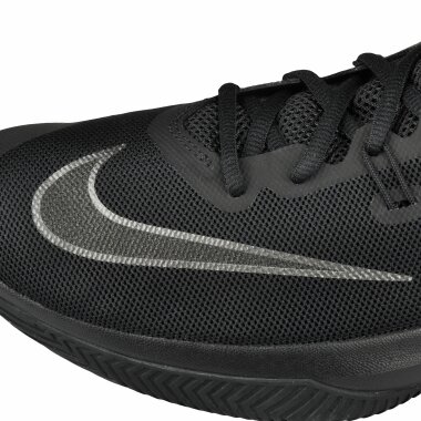 Nike Men s Air Versitile II NBK Basketball Shoe MEGASPORT 108400