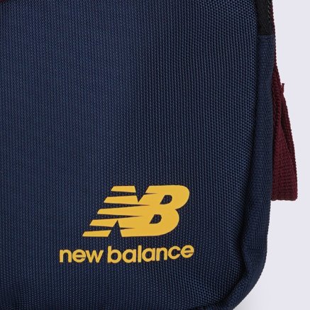 Сумка New Balance Essentials Shoulder Bag - 142334, фото 7 - интернет-магазин MEGASPORT