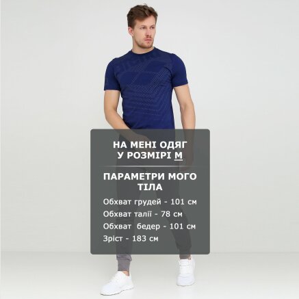 Футболка Arena M Essential Big Logo S/S Tee - 117232, фото 6 - інтернет-магазин MEGASPORT