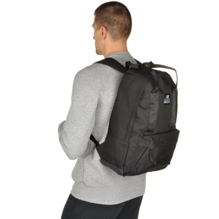 Рюкзак New Balance The Handler Core Backpack - 95188, фото 7 - інтернет-магазин MEGASPORT