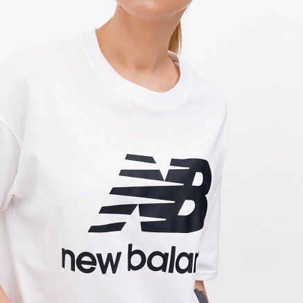 Футболка New Balance NB Essentials Stacked Logo - 145888, фото 5 - интернет-магазин MEGASPORT
