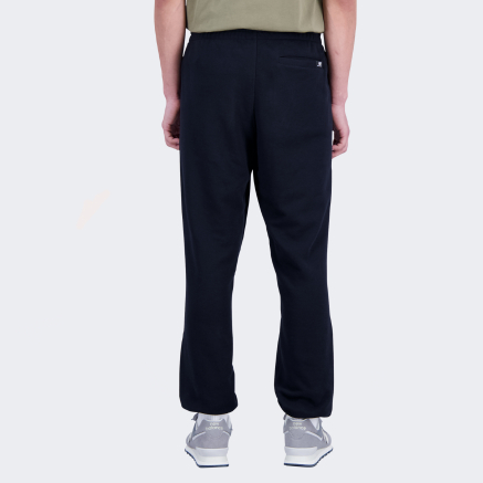 Спортивные штаны New Balance Essentials Reimagined Sweatpant - 150404, фото 2 - интернет-магазин MEGASPORT