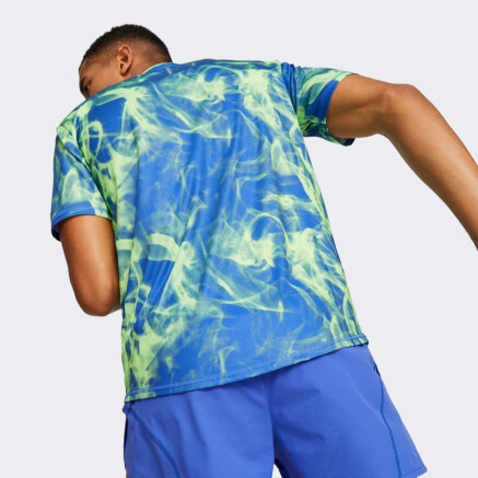 Футболка Puma RUN FAVORITE AOP GRAPHIC SS TEE - 150612, фото 2 - интернет-магазин MEGASPORT