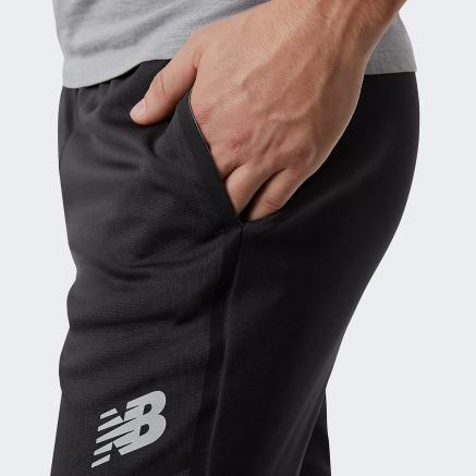 Спортивные штаны New Balance Tenacity Grit Knit Travel Suit Pant - 154426, фото 4 - интернет-магазин MEGASPORT