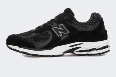 Кросівки New Balance model M2002R - 154542, фото 1 - інтернет-магазин MEGASPORT