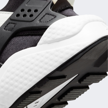 Кросівки Nike Air Huarache - 155237, фото 7 - інтернет-магазин MEGASPORT