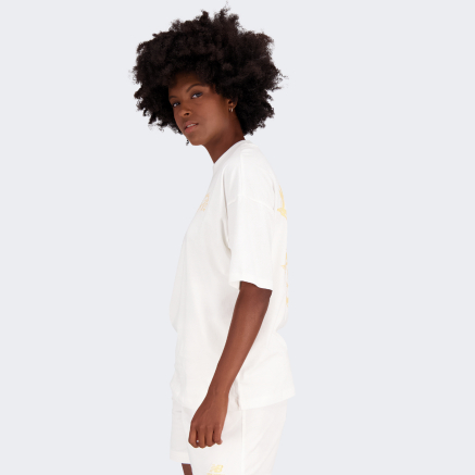 Футболка New Balance Essentials Bloomy Oversized Tee - 155343, фото 3 - интернет-магазин MEGASPORT