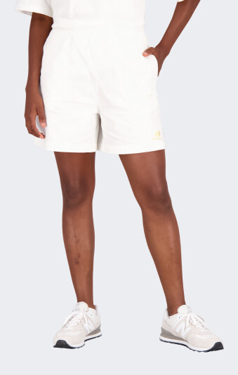 Шорты New Balance Essentials Bloomy Shorts - 155341, фото 1 - интернет-магазин MEGASPORT
