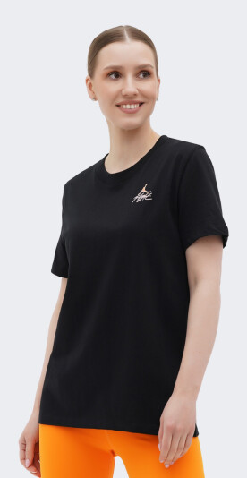 Футболка Jordan W J GFX CREW TEE CORE - 156898, фото 1 - интернет-магазин MEGASPORT