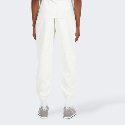 Спортивные штаны New Balance Essentials Brushed Back Fleece Pant - 157544, фото 2 - интернет-магазин MEGASPORT