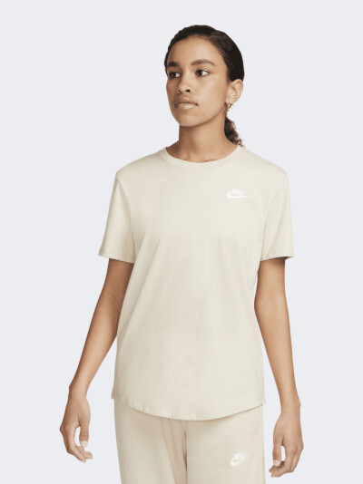 Футболка Nike W NSW CLUB SS TEE - 158628, фото 1 - інтернет-магазин MEGASPORT