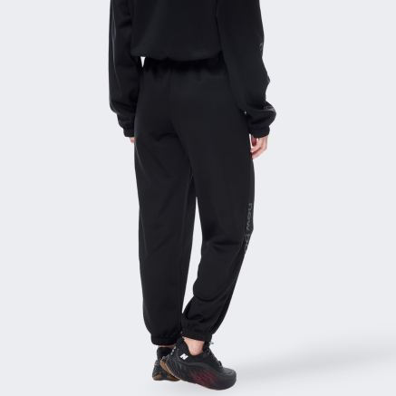 Спортивные штаны New Balance Relentless Performance Fleece Pant - 157542, фото 2 - интернет-магазин MEGASPORT