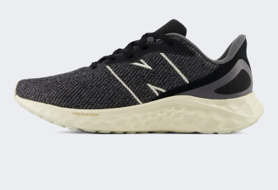 Кроссовки New Balance model FF Arishi V4 - 162324, фото 1 - интернет-магазин MEGASPORT