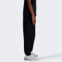 Спортивные штаны New Balance Pant NB Small Logo, фото 3 - интернет магазин MEGASPORT