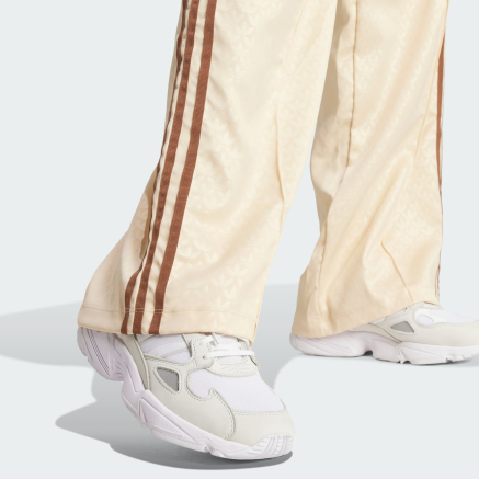 Спортивные штаны Adidas Originals MONOGRAM PANTS - 163722, фото 5 - интернет-магазин MEGASPORT