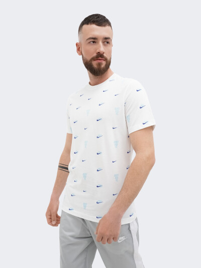 Футболка Nike M NSW TEE M90 12MO AOP 164222 купити в MEGASPORT, фото 1 Футболка Nike M NSW TEE M90 12MO AOP - 164222, фото 1 - інтернет-магазин MEGASPORT