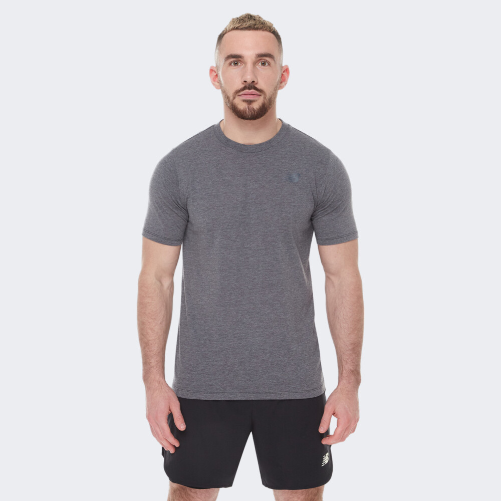 Мужские футболки с коллекции New Balance Tenacity купить от 949 грн в ...