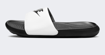 Шлепанцы Nike Victori One - 135309, фото 1 - интернет-магазин MEGASPORT