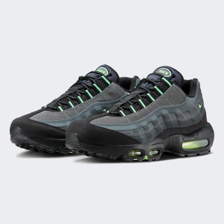 Nike air 95 black hotsell