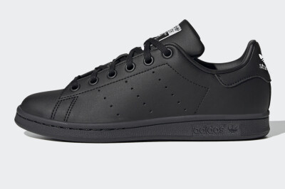 Кеди Adidas Originals дитячі STAN SMITH J 168137 купити в MEGASPORT, фото 1 Кеди Adidas Originals дитячі STAN SMITH J - 168137, фото 1 - інтернет-магазин MEGASPORT