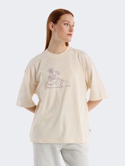 Футболка New Balance Tee Oversized Flower - 169375, фото 1 - інтернет-магазин MEGASPORT