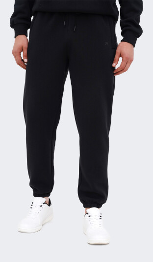 Спортивные штаны East Peak men's brushed terry pants 168903 купить в MEGASPORT, фото 1 Спортивные штаны East Peak men's brushed terry pants - 168903, фото 1 - интернет-магазин MEGASPORT