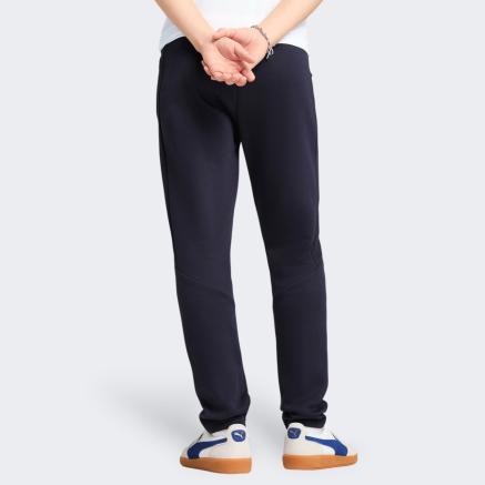 Спортивнi штани Puma EVOSTRIPE Pants DK op - 170458, фото 2 - інтернет-магазин MEGASPORT