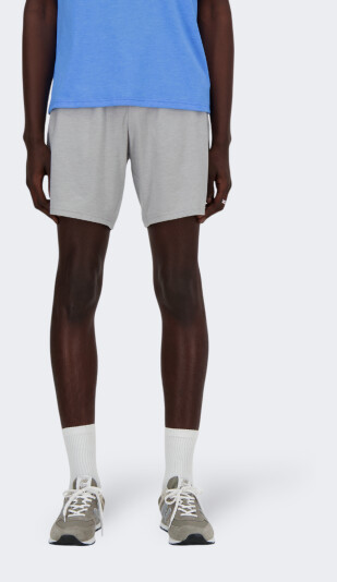 Шорти New Balance Short NB Heathertech - 170949, фото 1 - інтернет-магазин MEGASPORT