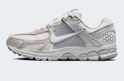 Кроссовки Nike W ZOOM VOMERO 5 SDE - 171041, фото 1 - интернет-магазин MEGASPORT