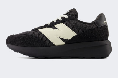 Кросівки New Balance model 370 171389 купити в MEGASPORT, фото 1 Кросівки New Balance model 370 - 171389, фото 1 - інтернет-магазин MEGASPORT