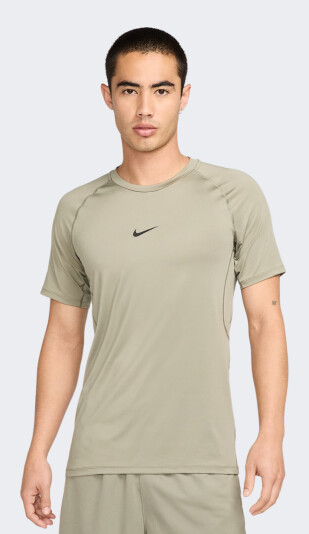 Футболка Nike M NP DF SLIM TOP SS - 171486, фото 1 - интернет-магазин MEGASPORT