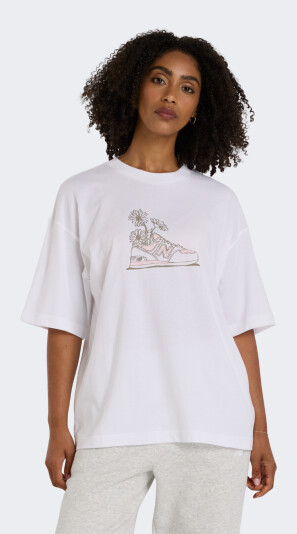 Футболка New Balance Tee Oversized Flower - 171949, фото 1 - інтернет-магазин MEGASPORT