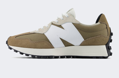 Кросівки New Balance model 327 - 171942, фото 1 - інтернет-магазин MEGASPORT
