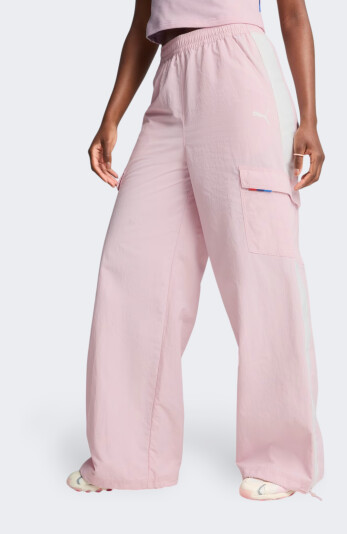 Спортивні штани Puma BMW MMS WMN WOVEN CARGO PANTS - 172158, фото 1 - інтернет-магазин MEGASPORT