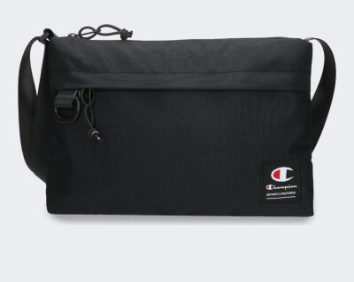 Сумка Champion shoulder bag - 170695, фото 1 - интернет-магазин MEGASPORT