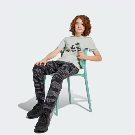 Футболка Adidas детская J CAMO LOGO TEE - 173421, фото 3 - интернет-магазин MEGASPORT
