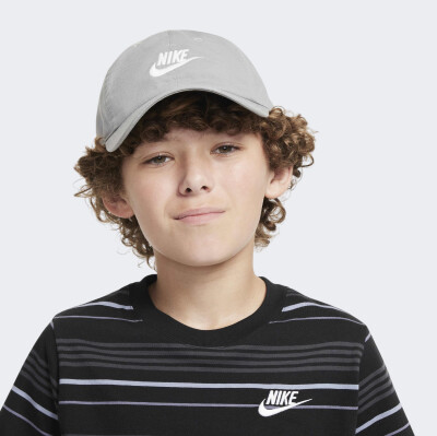 Кепка і Панама Nike дитяча K NK CLUB CAP US CB FUT WSH - 173439, фото 1 - інтернет-магазин MEGASPORT