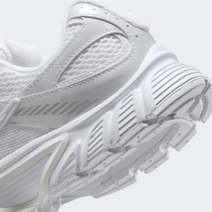 Кросівки Nike W V5 RNR - 173632, фото 8 - інтернет-магазин MEGASPORT