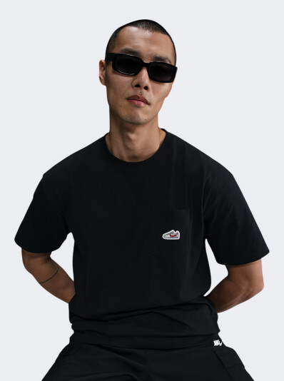 Футболка Nike U NSW TEE M90 SNKR PTCH PKT 2 - 173704, фото 1 - інтернет-магазин MEGASPORT