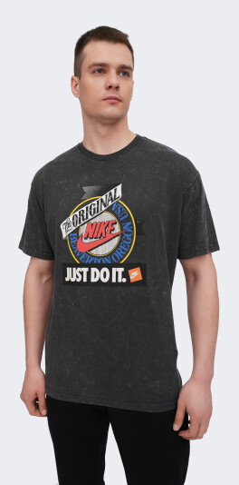 Футболка Nike U NSW TEE M90 TEST PRINT - 172371, фото 1 - интернет-магазин MEGASPORT