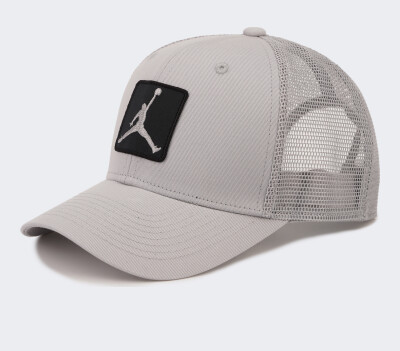 Кепка и Панама Jordan U J RISE CAP S CB TRKR JM PTCH - 172361, фото 1 - интернет-магазин MEGASPORT