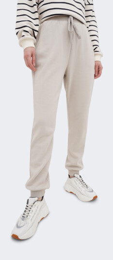 Спортивні штани East Peak women's terry-fleece cuff pants 159802 купити в MEGASPORT, фото 1 Спортивні штани East Peak women's terry-fleece cuff pants - 159802, фото 1 - інтернет-магазин MEGASPORT