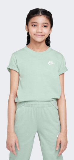 Футболка Nike дитяча K NSW TEE EMB FUTURA LBR - 173858, фото 1 - інтернет-магазин MEGASPORT