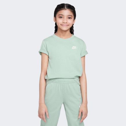Футболка Nike дитяча K NSW TEE EMB FUTURA LBR - 173858, фото 1 - інтернет-магазин MEGASPORT