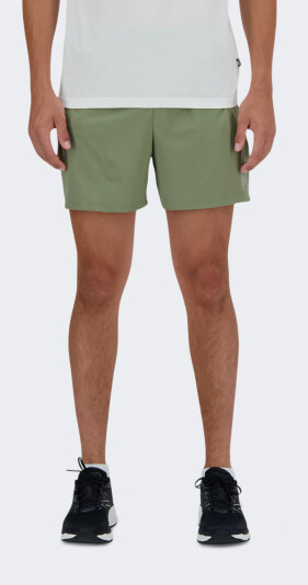 Шорты New Balance Sport Essentials Short 5" - 165860, фото 1 - интернет-магазин MEGASPORT