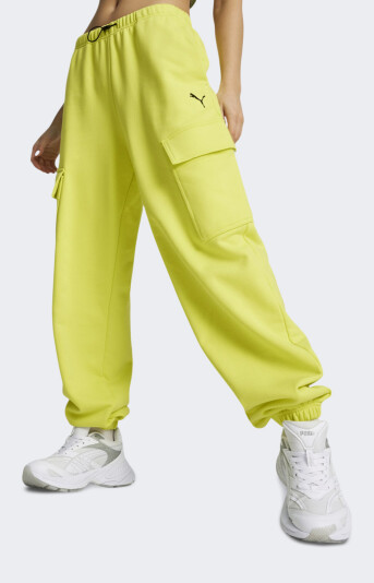 Спортивные штаны Puma Dare To Relaxed Cargo Sweatpants TR - 162937, фото 1 - интернет-магазин MEGASPORT