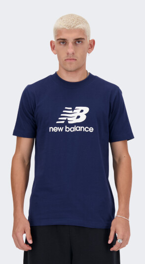 Футболка New Balance Essentials Logo T-Shirt - 173880, фото 1 - интернет-магазин MEGASPORT