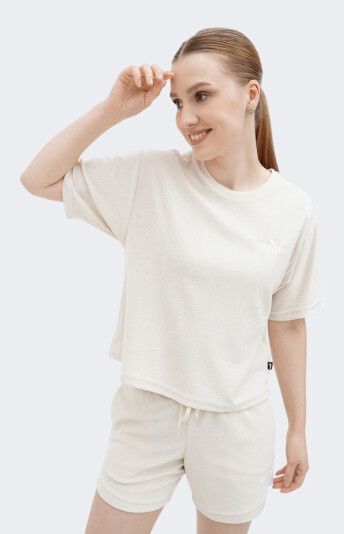 Футболка Puma ESS Elevated Relaxed Cropped Tee - 165057, фото 1 - інтернет-магазин MEGASPORT