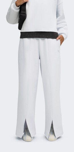 Спортивні штани Puma WARDROBE ESS Relaxed Pants DK - 173949, фото 1 - інтернет-магазин MEGASPORT