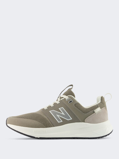 Кросівки New Balance model 900 - 174564, фото 1 - інтернет-магазин MEGASPORT